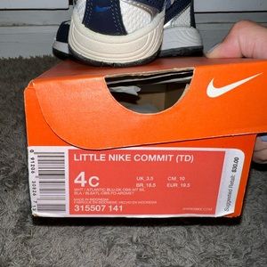 Nike little boys shoes size 4